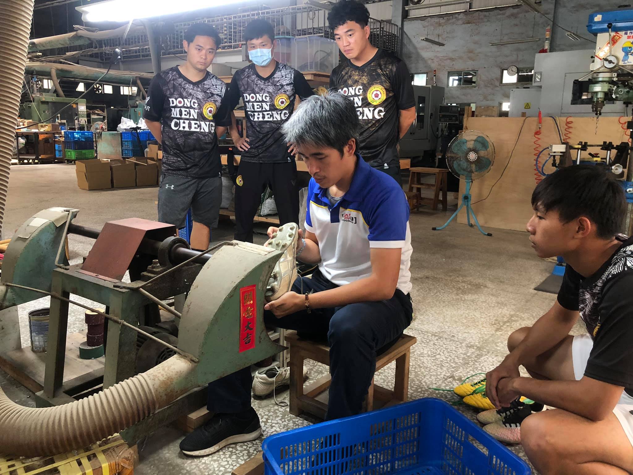 台南東門城足球俱樂部贊助及參訪活動