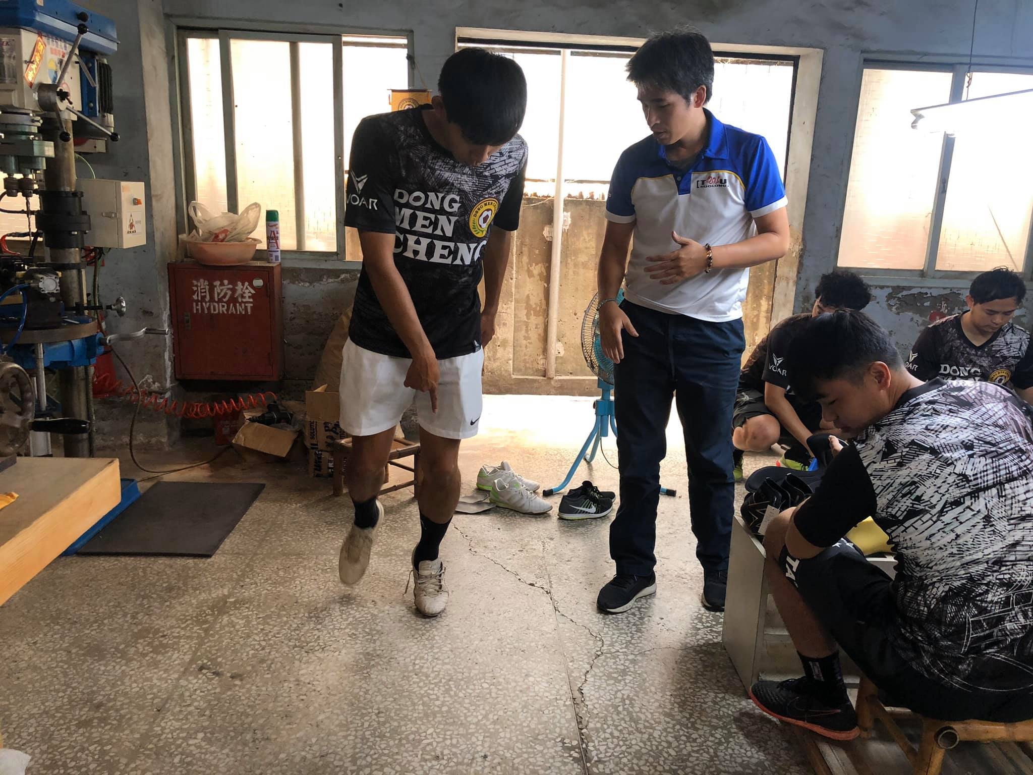 台南東門城足球俱樂部贊助及參訪活動